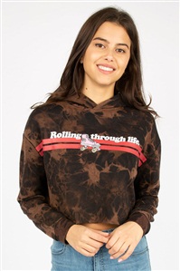 女式短款戴帽卫衣